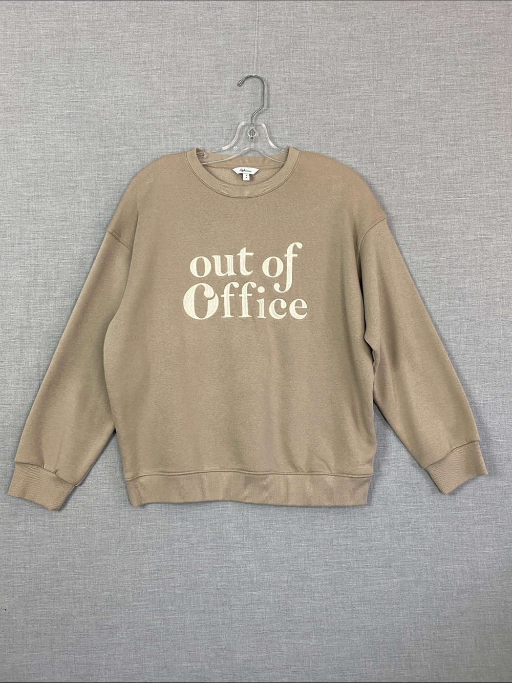 Reitmans Oversized Sweatshirt Sz Small Crewneck Out of Office on Tan Boxy Fit